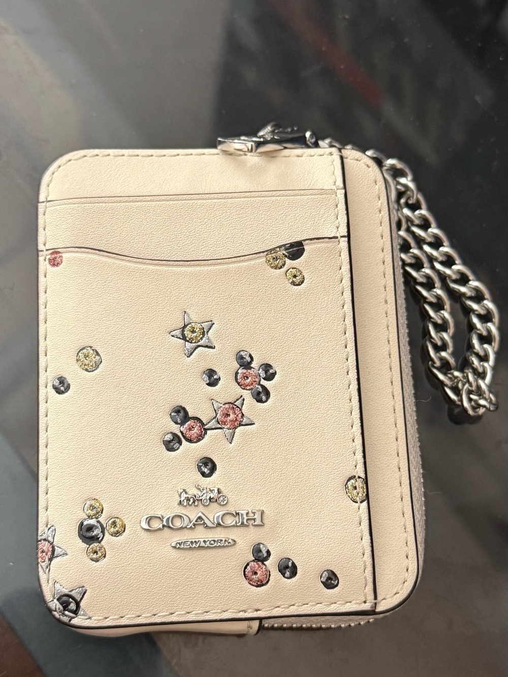 Coach Essential Chain Card